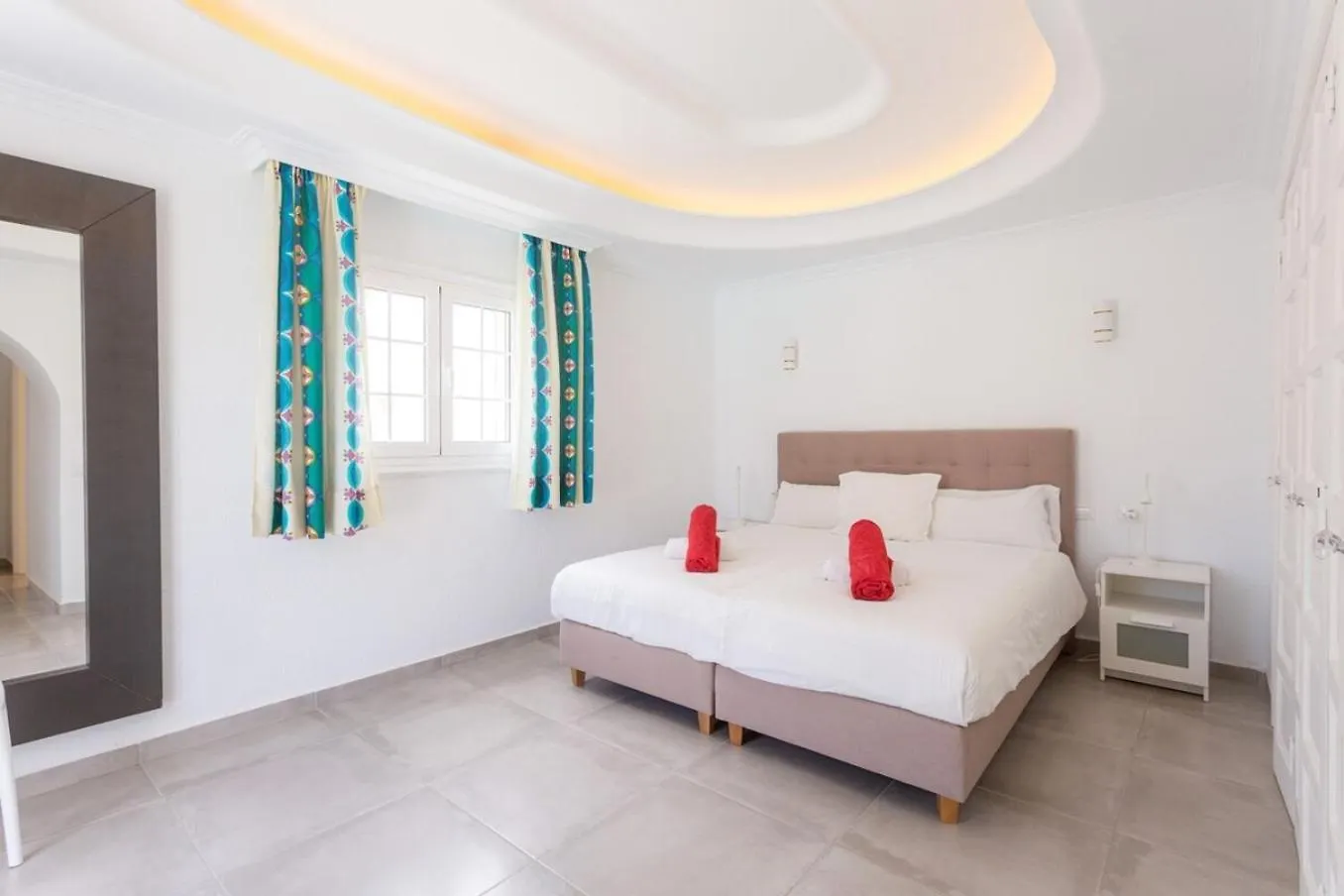 Alamos Park-Stunning Villa In Huge Private Grounds San Miguel de Abona